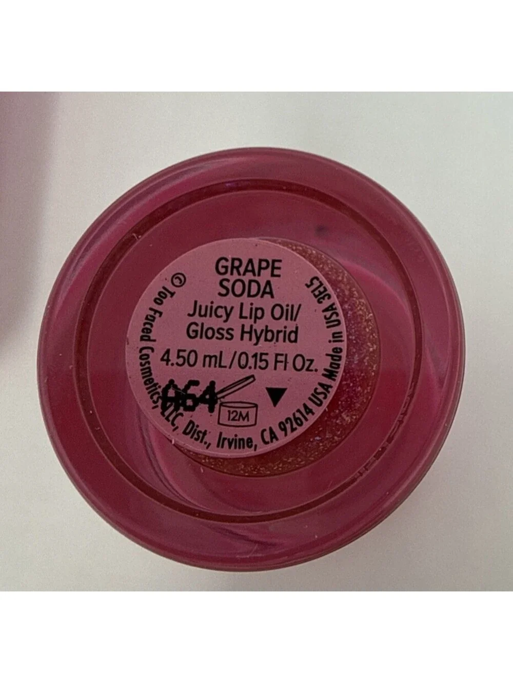 Too Faced Kissing Jelly Hydrating Lip Oil Gloss Shade Grape Soda 0.15 oz NIB CJ1